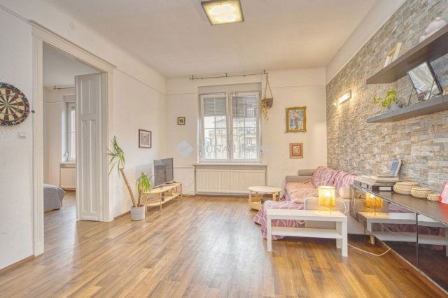 Eladó téglalakás, XII. kerületben, Királyhágó téren