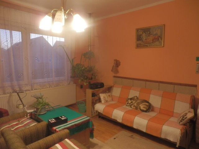 Eladó családi ház, Esztergomban 55 M Ft, 4 szobás