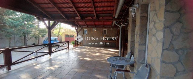 Eladó üzlethelyiség, Szigetszentmiklóson 199 M Ft