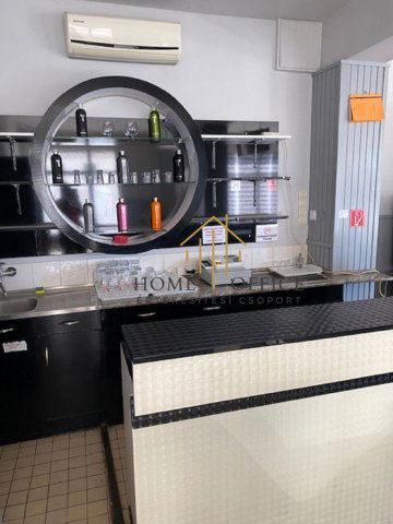 Eladó üzlethelyiség, Görbeházán 49.9 M Ft