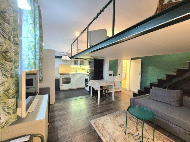 Eladó téglalakás, Budapesten, V. kerületben 64.9 M Ft, 1 szobás