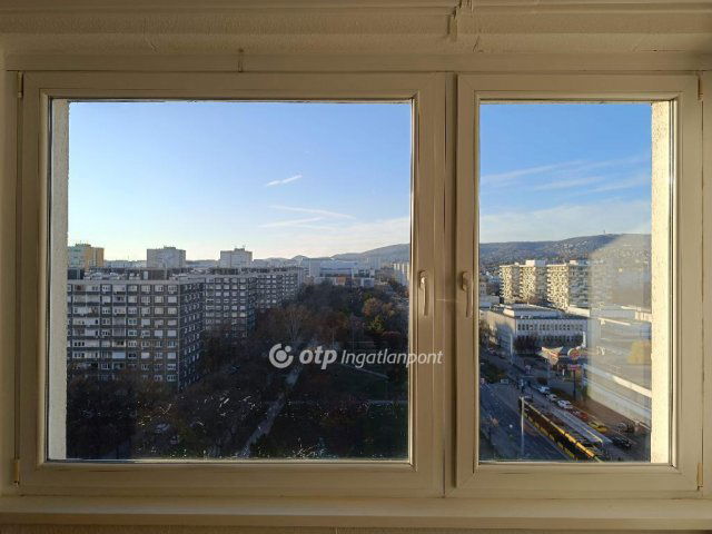 Eladó panellakás, Budapesten, XI. kerületben 76.5 M Ft