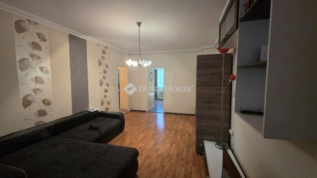 Eladó téglalakás, Kecskeméten 49.9 M Ft, 2 szobás