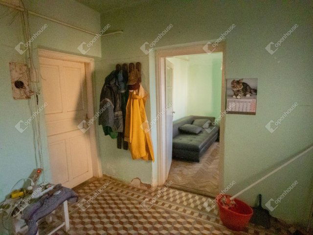 Eladó családi ház, Csörnyeföldön 36 M Ft, 4 szobás