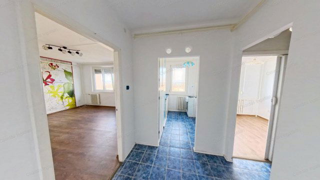 Kiadó panellakás, albérlet, Veszprémben, Haszkovó utcában