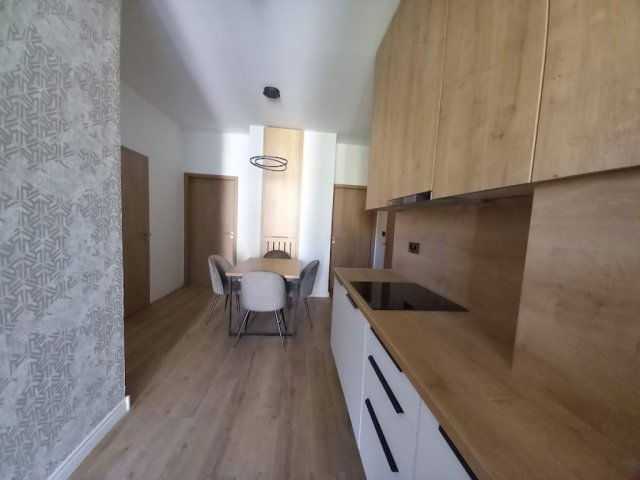 Kiadó téglalakás, albérlet, Budapesten, V. kerületben, 3 szobás