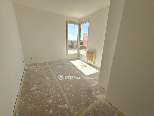 Eladó téglalakás, Budapesten, XX. kerületben 101.99 M Ft
