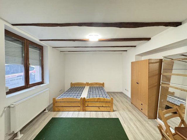 Kiadó téglalakás, albérlet, XIV. kerületben, Hungária körúton