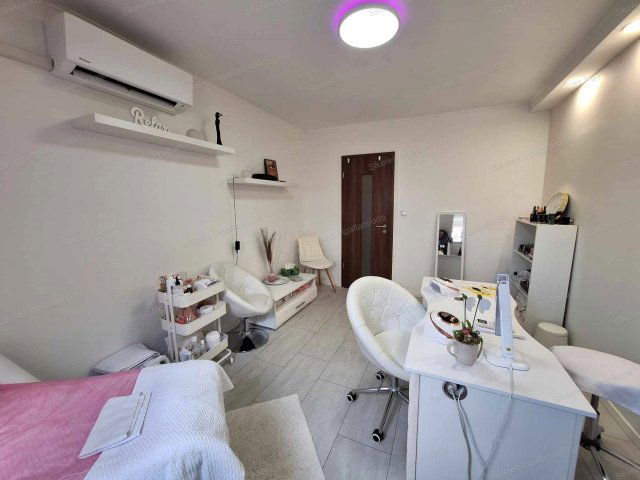 Kiadó üzlethelyiség, Tatán 160 E Ft / hó, 1 szobás