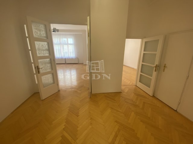 Eladó téglalakás, Budapesten, VIII. kerületben 99.9 M Ft