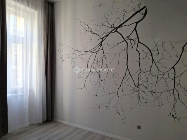 Eladó téglalakás, Budapesten, VII. kerületben 244.9 M Ft