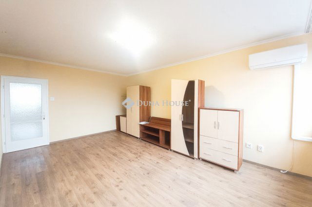 Eladó téglalakás, Berettyóújfaluban 35.9 M Ft, 2 szobás