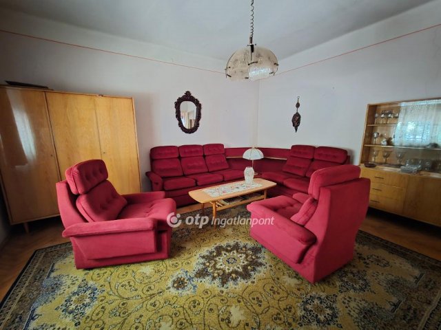 Eladó ikerház, Mezőhegyesen 14.5 M Ft, 3 szobás