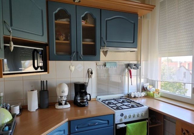 Eladó téglalakás, Halásztelken 49.9 M Ft, 2 szobás