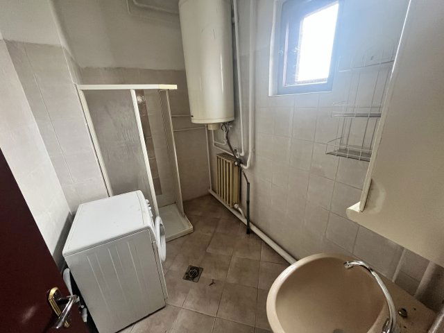 Eladó családi ház, Sarkadon 26.5 M Ft, 4+1 szobás