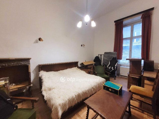 Eladó téglalakás, Budapesten, I. kerületben 82.5 M Ft, 2 szobás