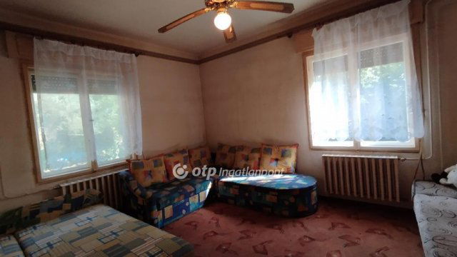 Eladó mezogazdasagi ingatlan, Jászberényben 16.5 M Ft, 2 szobás