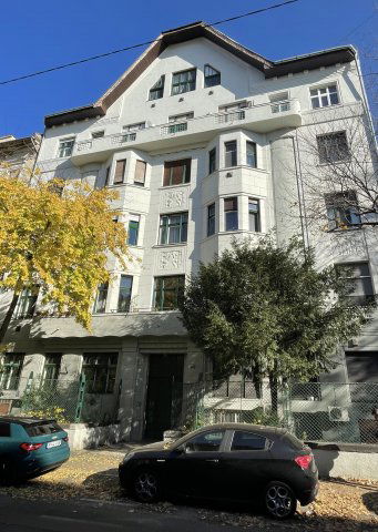 Eladó téglalakás, Budapesten, VI. kerületben 49.9 M Ft, 1 szobás