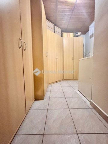 Eladó családi ház, Budapesten, XVIII. kerületben 179.5 M Ft