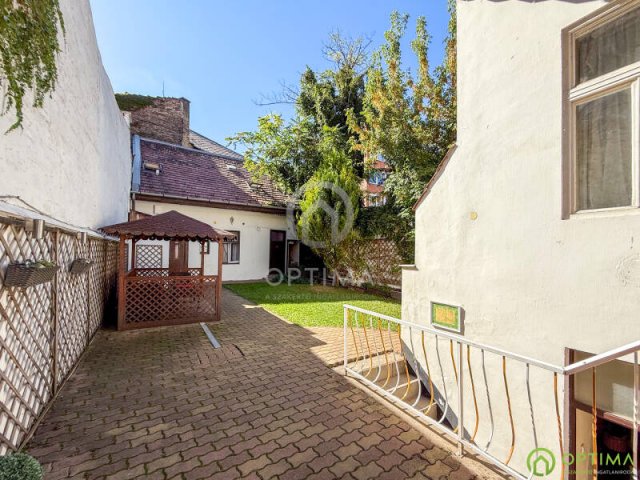 Eladó családi ház, Budapesten, VIII. kerületben 249.9 M Ft
