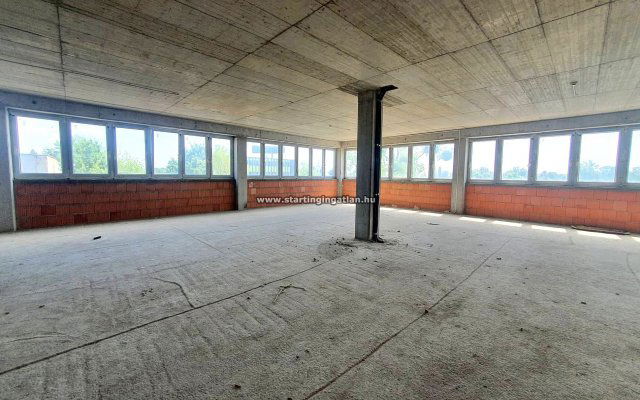 Kiadó ipari ingatlan, Budapesten, X. kerületben, Gyömrői úton
