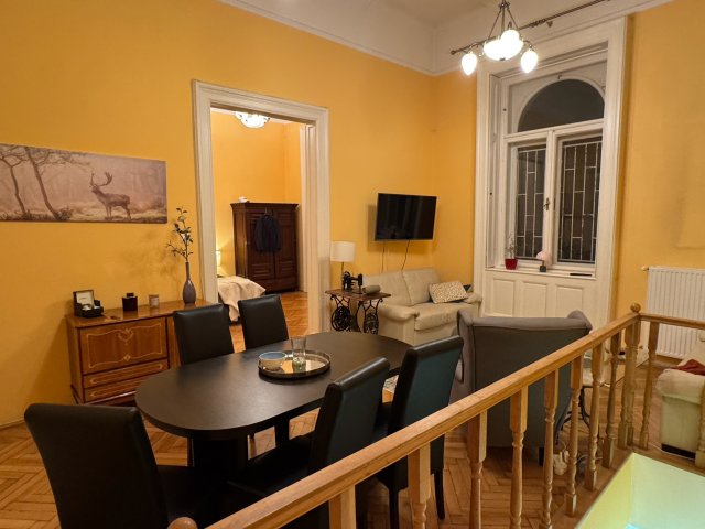 Eladó téglalakás, Budapesten, VI. kerületben, Eötvös utcában