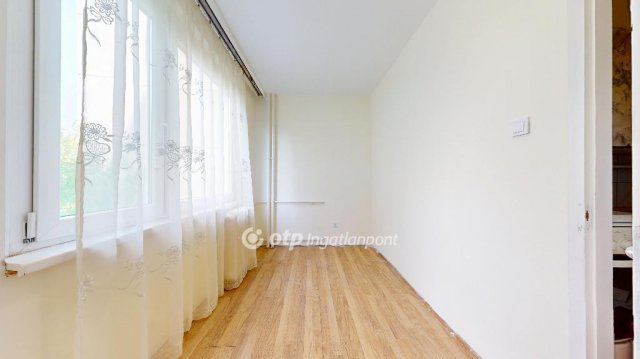 Eladó panellakás, Miskolcon 22.5 M Ft, 1+1 szobás