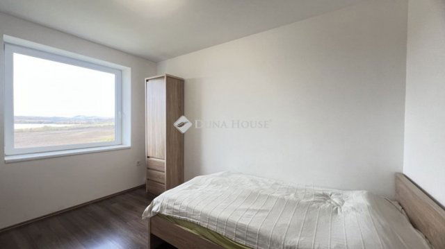 Eladó családi ház, Egerszalókon 260 M Ft, 6 szobás