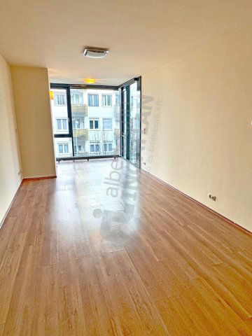 Kiadó téglalakás, albérlet, XI. kerületben, Váli utcában