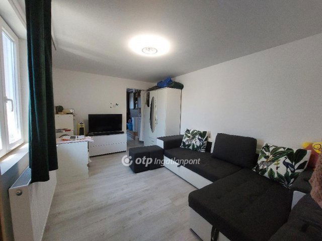 Eladó családi ház, Üllésen 53.9 M Ft, 3 szobás