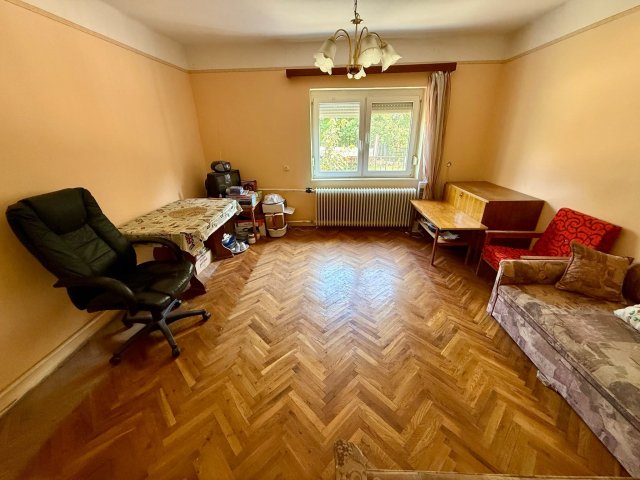 Eladó családi ház, Bakonysárkányban 41.9 M Ft, 2 szobás
