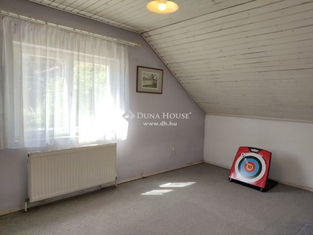 Eladó családi ház, Dunabogdányban 170 M Ft, 6+3 szobás