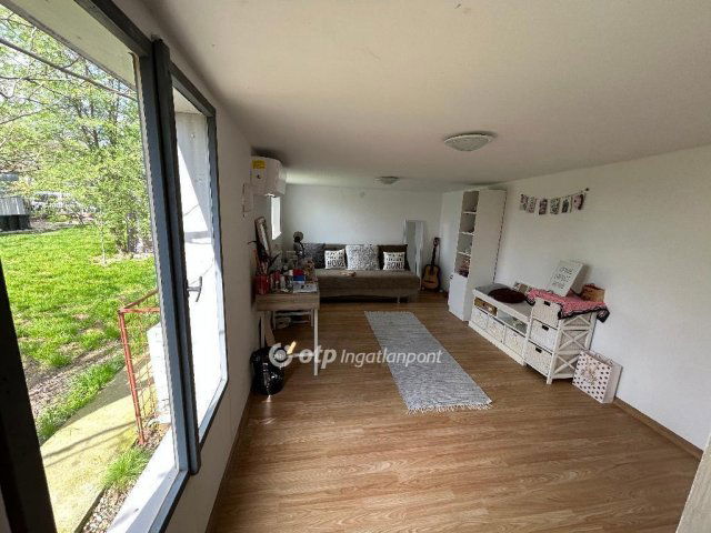 Eladó családi ház, Hajdúszoboszlón 31.7 M Ft, 4+1 szobás