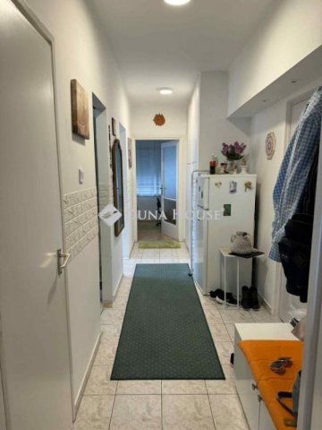 Eladó panellakás, Dorogon 48.9 M Ft, 2 szobás