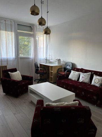 Kiadó panellakás, albérlet, Debrecenben 390 E Ft / hó, 3 szobás