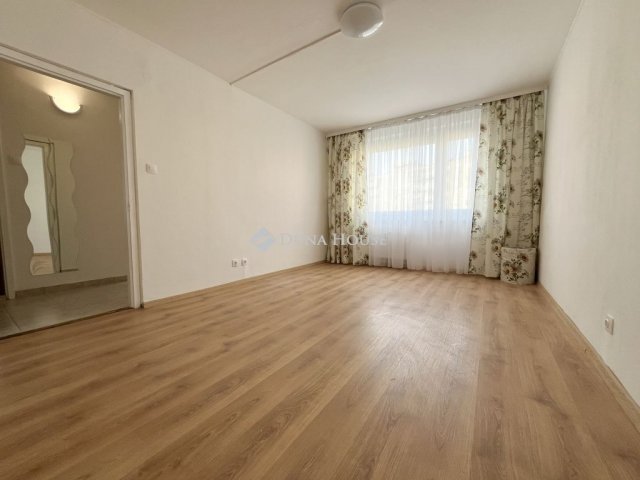 Eladó panellakás, Budapesten, XVIII. kerületben 49.99 M Ft