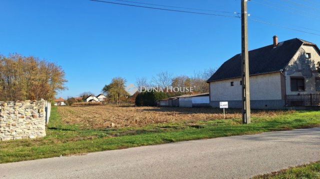 Eladó telek, Tenken 3.2 M Ft / költözzbe.hu