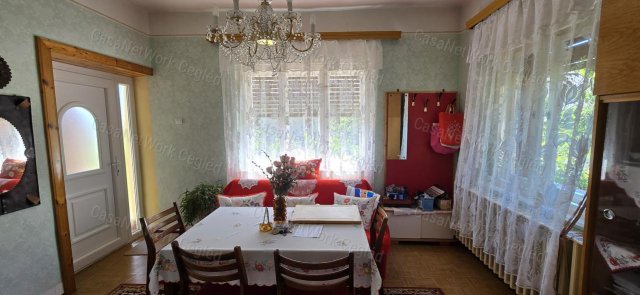Eladó családi ház, Újszilváson 25.9 M Ft, 2 szobás