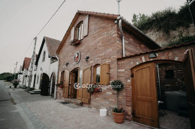 Eladó sorház, Tokajban 79 M Ft, 1+1 szobás / költözzbe.hu