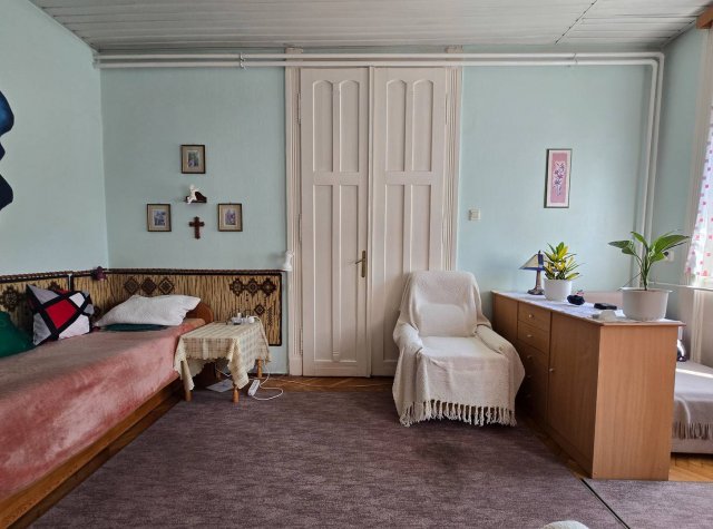Eladó családi ház, Budapesten, XV. kerületben 68 M Ft, 2 szobás