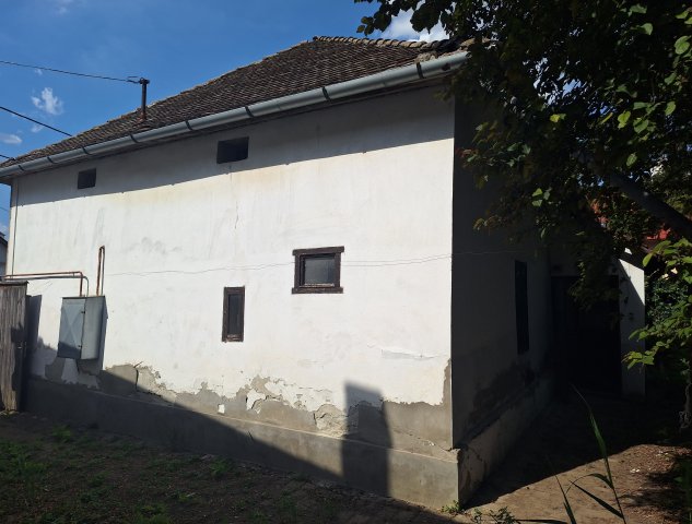 Eladó családi ház, Hódmezővásárhelyen, Búvár utcában