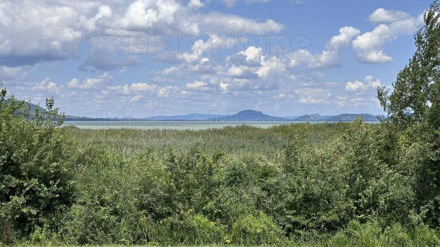 Eladó családi ház, Balatonkeresztúron 86 M Ft, 1+3 szobás