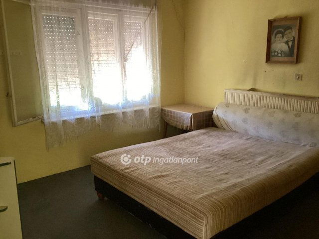 Eladó családi ház, Dévaványán 14 M Ft, 3 szobás