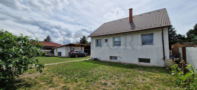 Eladó családi ház, Gyálon 124 M Ft, 6 szobás