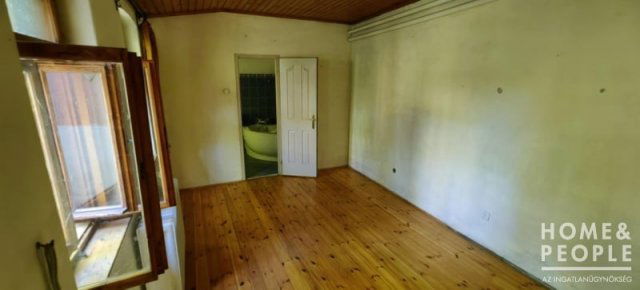 Eladó családi ház, Tiszaszigeten 24.99 M Ft, 4 szobás