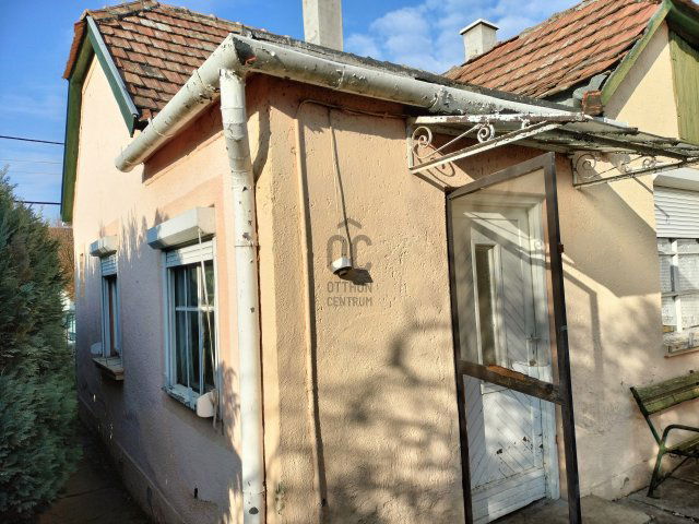 Eladó családi ház, Győrött 38.9 M Ft, 3 szobás