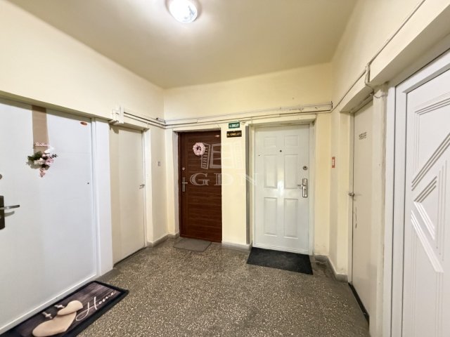 Kiadó panellakás, albérlet, Székesfehérvárott 170 E Ft / hó