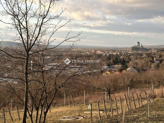 Eladó telek, Esztergomban 39 M Ft / költözzbe.hu