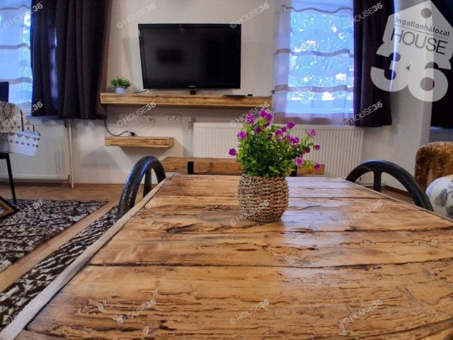 Kiadó családi ház, albérlet, Kecskeméten 400 E Ft / hó