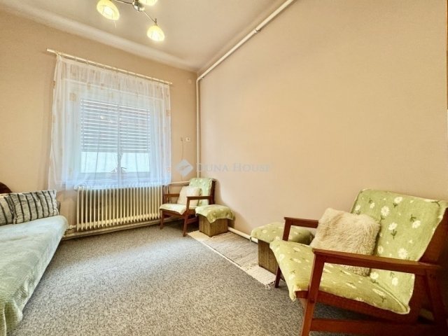 Eladó családi ház, Üllőn 89.9 M Ft, 4 szobás